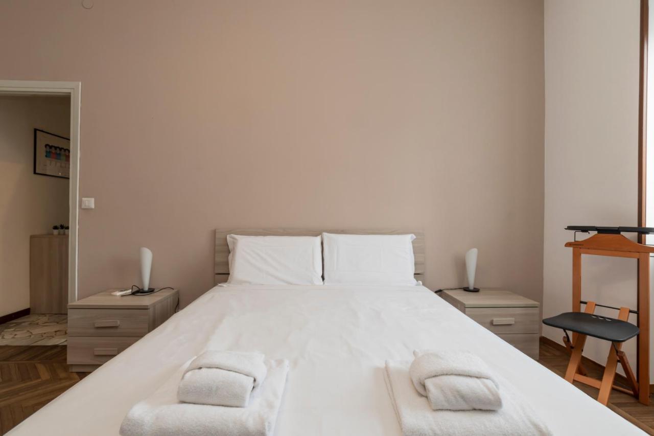 I Host Apartment - Giambellino 40 Mediolan Zewnętrze zdjęcie