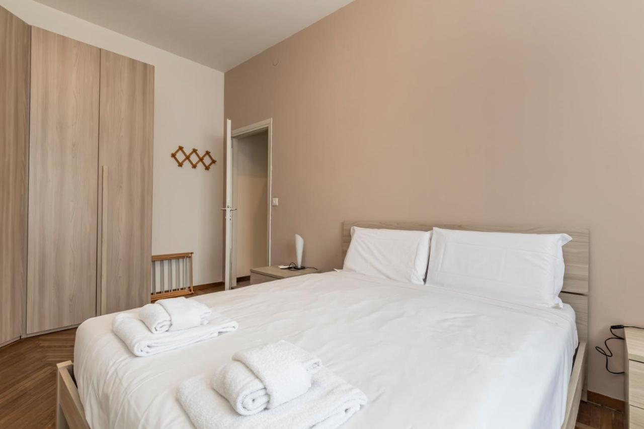 I Host Apartment - Giambellino 40 Mediolan Zewnętrze zdjęcie